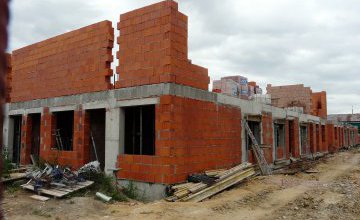 Kolejny etap prac przy budowie budynków socjalnych przy ul. Mikołaja Kopernika 13 