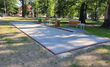 W Parku Książąt Oleśnickich powstało boisko do gry w bule