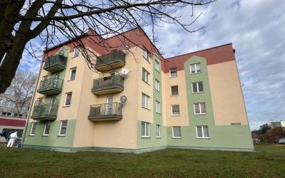 Mycie elewacji - efekt przed i po (8)